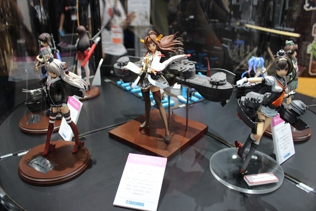 「刀剣乱舞」アプリゲーム披露、「艦これ」フィギュアが並んだ東京ゲームショウ2015のDMMブース