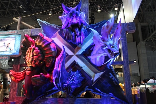 「逆転裁判」「モンスターハンターストーリーズ」アニメ化情報続々　カプコンブース＠TGS2015