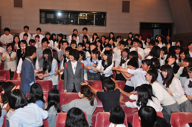 神木隆之介、佐藤健／『バクマン。』高校生限定試写会