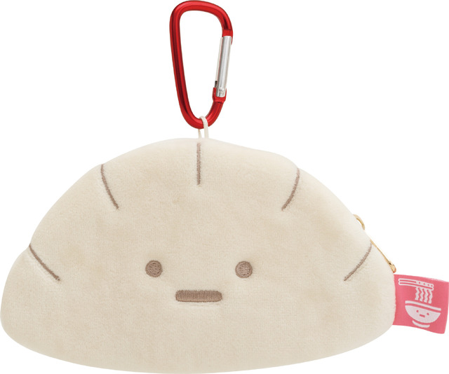 いつでもらーめん雑貨「餃子ぬいぐるみポーチ/すみっコぐらし」（C）2024 SAN-X CO., LTD. ALL RIGHTS RESERVED.