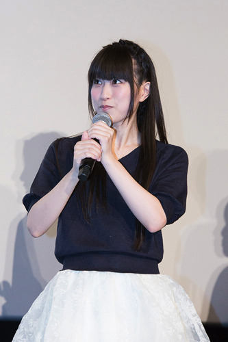 「リトルウィッチアカデミア 魔法仕掛けのパレード」初日舞台挨拶で潘めぐみが魔法をかける