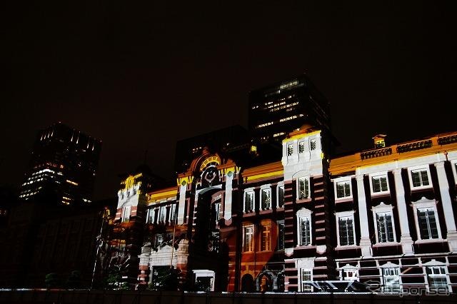 巻き取られていくかのよう。