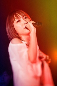 デビューから2年目を迎える藍井エイル、まだまだ躍進しそうだ