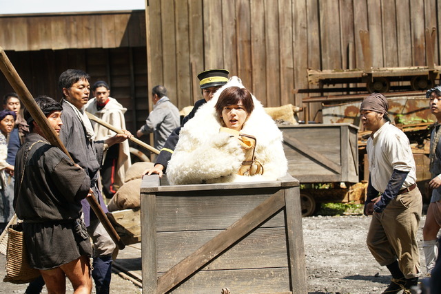 『連続ドラマＷ ゴールデンカムイ ―北海道刺青囚人争奪編―』第6話場面写真