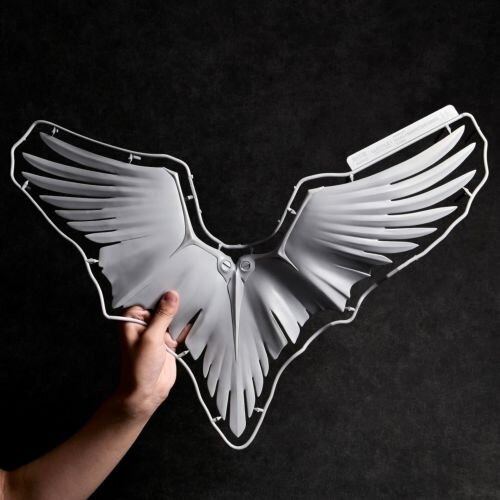 トラウマが蘇る…！美しくも不気味な「エヴァンゲリオン量産機」プラモデルが予約受付開始