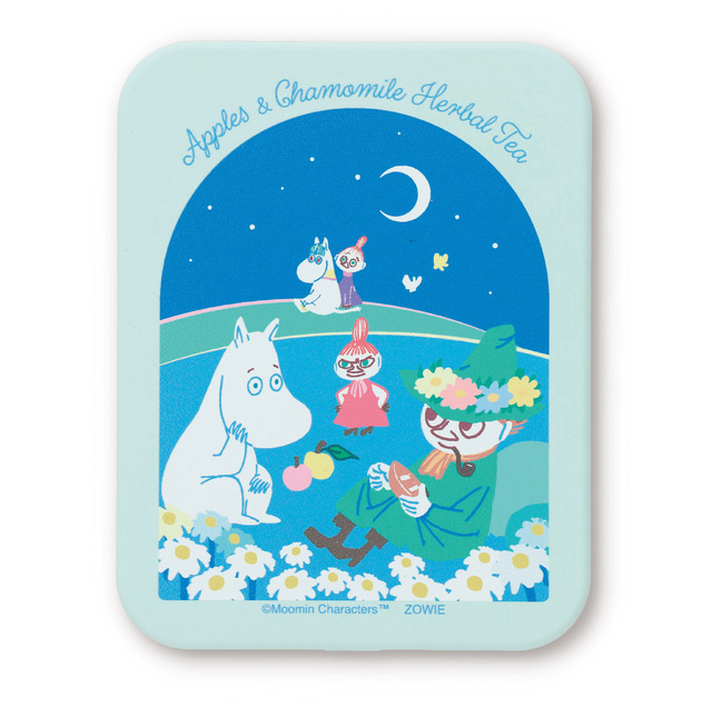 「ムーミンマーケット2024」生活の木 缶入りハーブティー（アップル＆カモミール）ティーバッグ 2g×5袋 2,700円（C）Moomin Characters TM