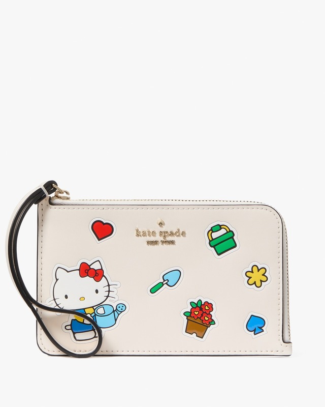 「HELLO KITTY x kate spade new york Capsule Collection」small zip wristlet（C）’24 SANRIO 著作（株）サンリオ