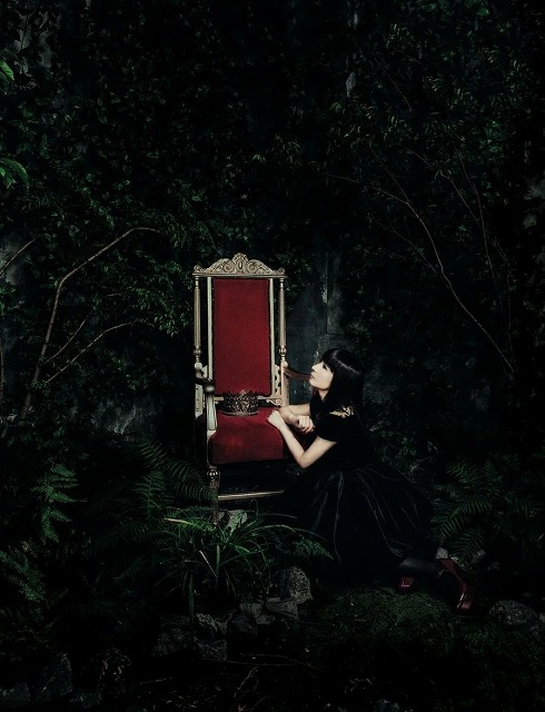 堀江由衣が歌う「K RETURN OF KINGS」OP主題歌　「アシンメトリー」PVが公開　