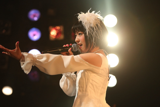 綾野ましろがコンセプトアルバム「early days」のリリース発表　2ndワンマンライブも決定