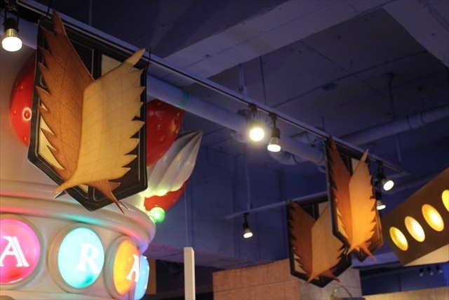 「スイーツパラダイス×進撃の巨人」コラボレポート　巨大スイーツも登場