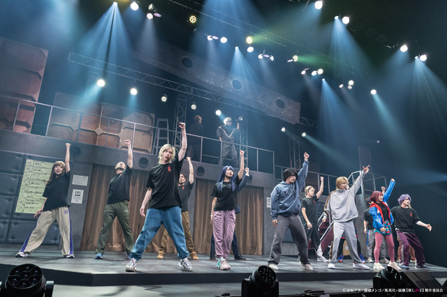 『演劇【推しの子】2.5次元舞台編』ゲネプロ舞台写真（C）赤坂アカ×横槍メンゴ／集英社・演劇【推しの子】製作委員会