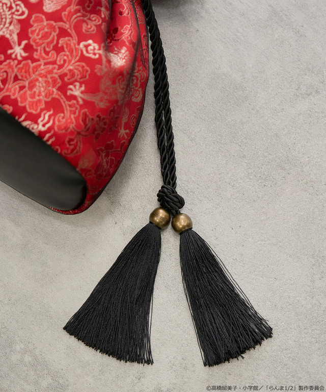 「らんま1/2」チャイナ巾着ショルダーバッグ（カラー：ブラック／レッド）