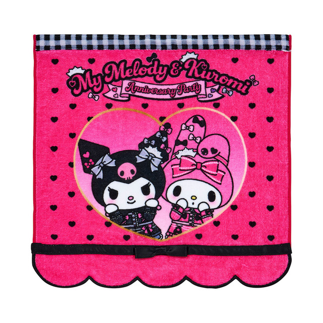 サンリオピューロランド「My Melody & Kuromi Anniversary Party」アニバーサリー期間限定グッズ「タオル」（C）2024 SANRIO CO., LTD. TOKYO, JAPAN