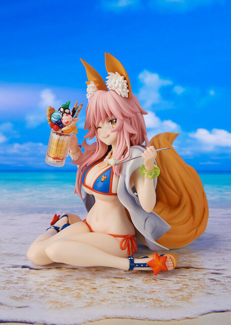 ウィンクする表情や佇まいが愛らしい！『FGO』より水着姿の「玉藻の前」がフィギュア化―最終再臨を常夏感たっぷりに再現