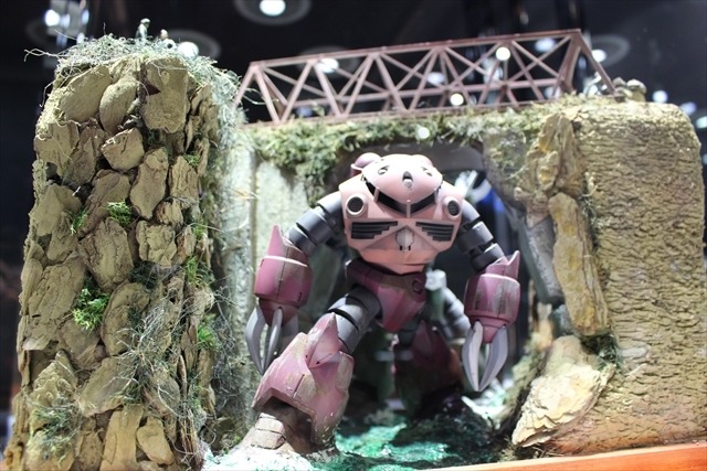 「ガンプラEXPO」日本大会決勝戦は強豪揃い　著名人のガンプラや1/1ガンプラ組立も