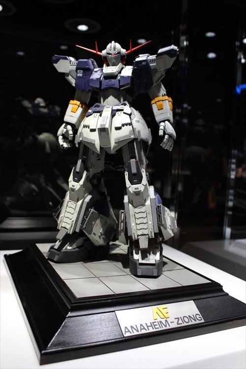「ガンプラEXPO」日本大会決勝戦は強豪揃い　著名人のガンプラや1/1ガンプラ組立も