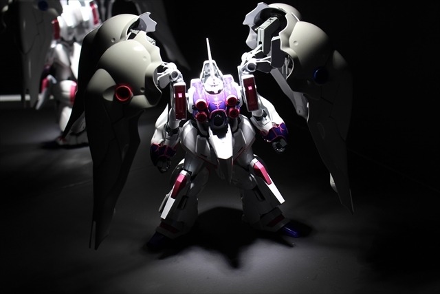 「ガンプラEXPO」日本大会決勝戦は強豪揃い　著名人のガンプラや1/1ガンプラ組立も