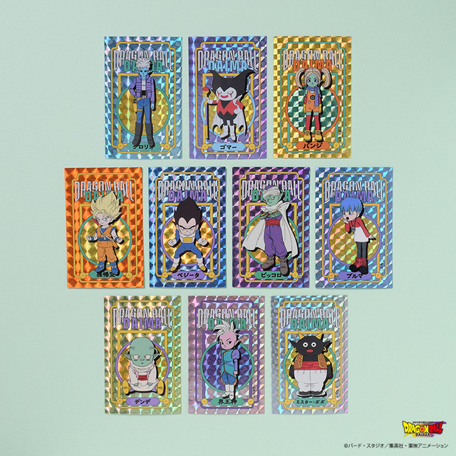 「ホログラムステッカー」：各385円（税込）（C）バード・スタジオ／集英社・東映アニメーション