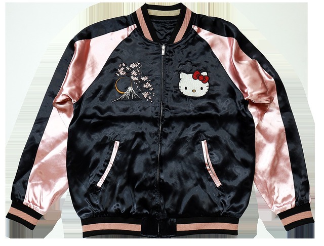 「SRO-2501 リバーシブルスカジャン」38,280円（税込）（C）2025 SANRIO CO., LTD. APPROVAL NO. L656565