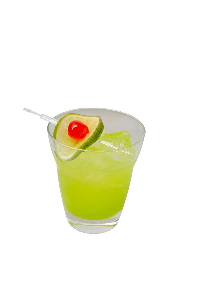 「NieR」シリーズ SQAURE ENIX CAFE コラボ「ポポルの迎え酒」（C）SQUARE ENIX