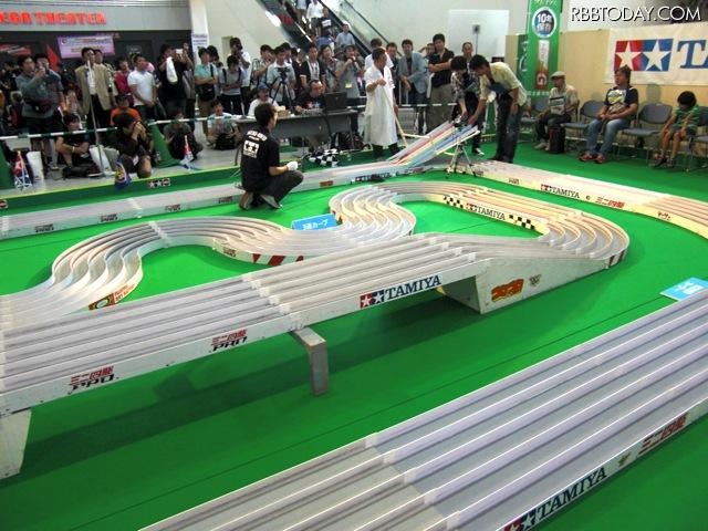 タミヤ、ミニ四駆ジャパンカップ2012・メディアレース