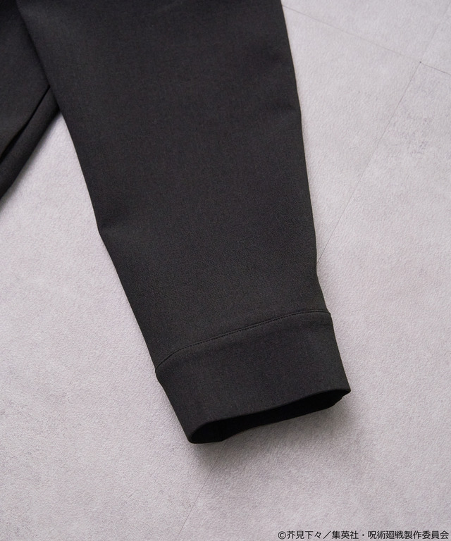 「呪術廻戦」五条のアイマスク、夏油の額の傷、虎杖の赤フードなどをイメージ♪「earth music&ecology Japan Label」コラボアイテム第2弾