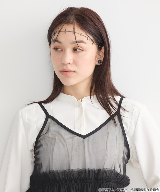 「呪術廻戦」五条のアイマスク、夏油の額の傷、虎杖の赤フードなどをイメージ♪「earth music&ecology Japan Label」コラボアイテム第2弾