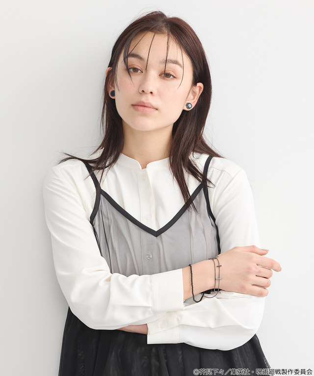 「呪術廻戦」五条のアイマスク、夏油の額の傷、虎杖の赤フードなどをイメージ♪「earth music&ecology Japan Label」コラボアイテム第2弾