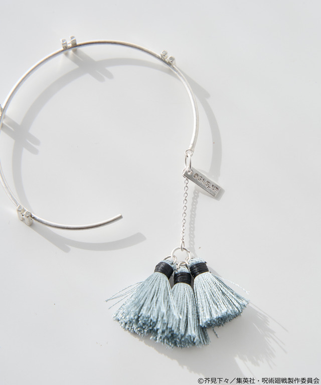 「呪術廻戦」五条のアイマスク、夏油の額の傷、虎杖の赤フードなどをイメージ♪「earth music&ecology Japan Label」コラボアイテム第2弾