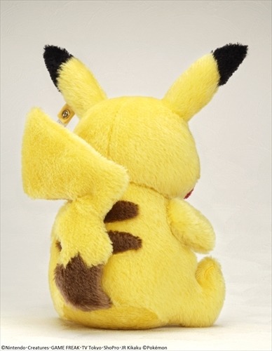 「ピカチュウ」がシュタイフ製ぬいぐるみに　初回生産数1000体日本限定販売