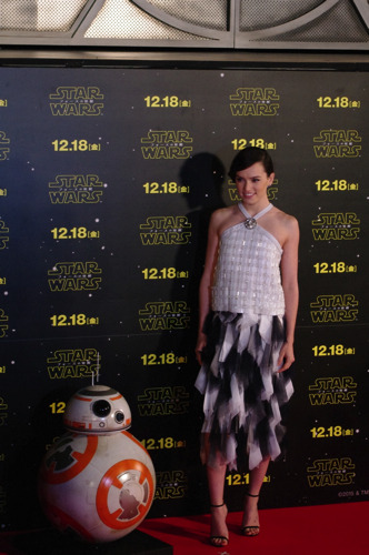 「この作品にはハートがある」J.J.エイブラムス監督が太鼓判　「スター・ウォーズ/フォースの覚醒」