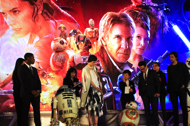 「この作品にはハートがある」J.J.エイブラムス監督が太鼓判　「スター・ウォーズ/フォースの覚醒」