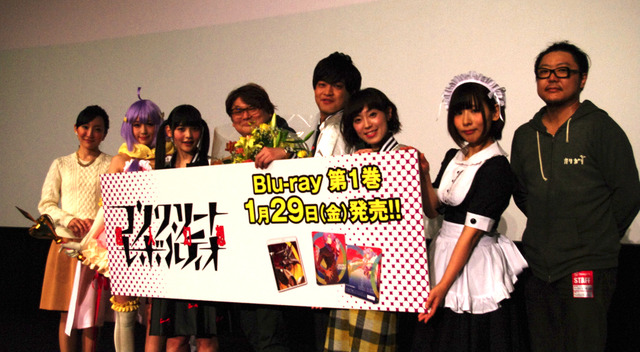 第2期16年4月スタート「コンクリート・レボルティオ」上坂すみれもサプライズに笑顔
