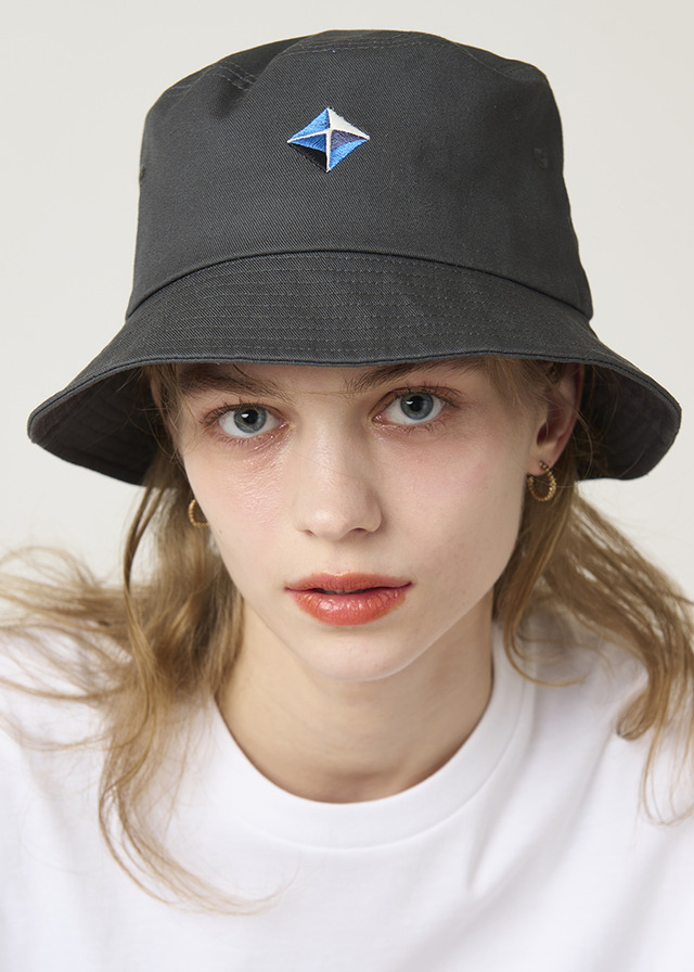 『新世紀エヴァンゲリオン』×グラニフ「ヤシマ作戦｜バケットハット」（C）khara/Project Eva.