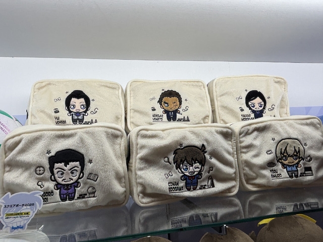 スクエアポーチ2025