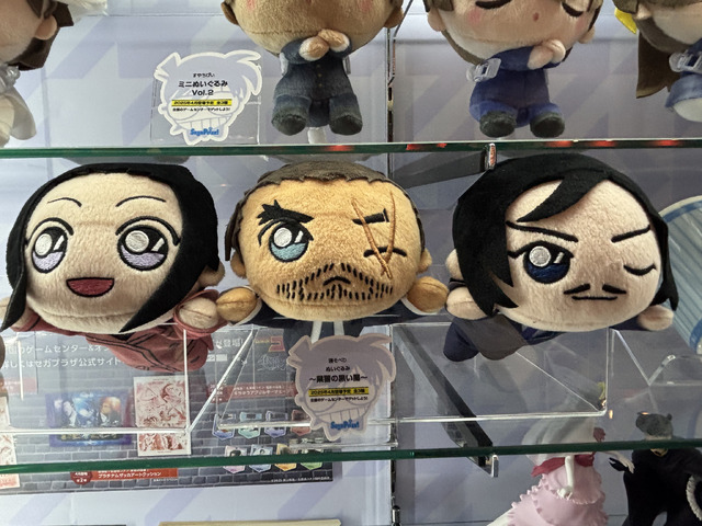 寝そべりぬいぐるみ