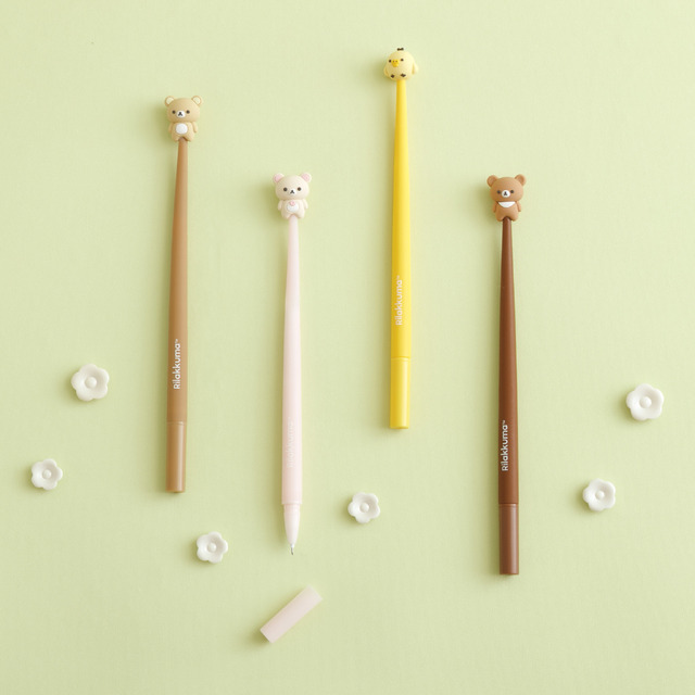 「リラックマ『BASIC RILAKKUMA Flower』くねくねボールペン」各種（C）2025 SAN-X CO., LTD. ALL RIGHTS RESERVED.