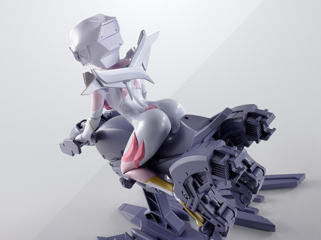 S.H.Figuarts ラクス・クライン（パイロットスーツVer.）ライドオン再現セット