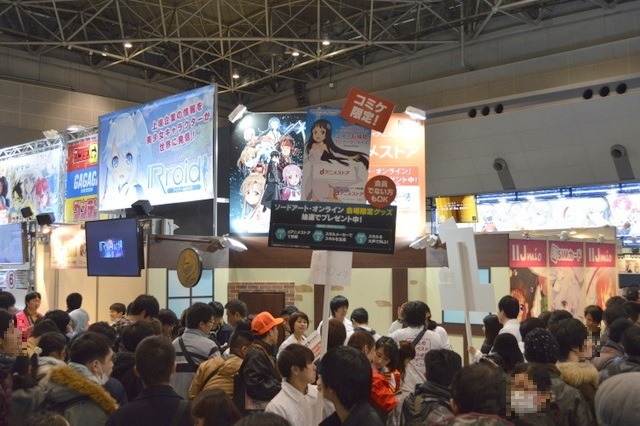 『SAO』とコラボした冬コミのdアニメストアブースが大盛況！ユイの録り下ろしボイス収録USBが話題呼ぶ