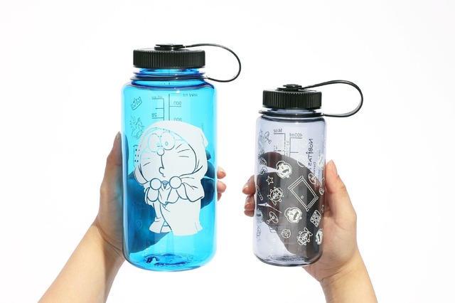 『映画ドラえもん のび太の絵世界物語』小学館百貨店オリジナルグッズ登場「ナルゲンボトル」2種（C）Fujiko-Pro, Shogakukan, TV-Asahi, Shin-ei, and ADK 2025