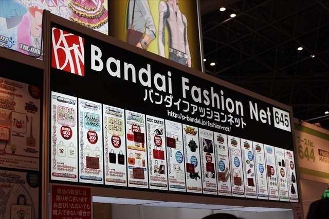 「WORKING!!!」「Fate/Grand Order」ファッションアイテムもどんどんオシャレに【コミケ89レポート】