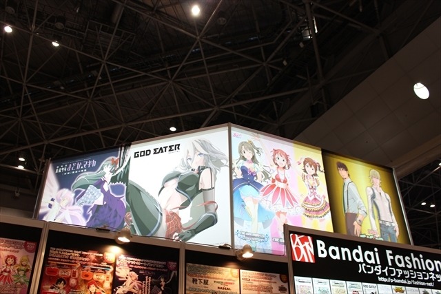 「WORKING!!!」「Fate/Grand Order」ファッションアイテムもどんどんオシャレに【コミケ89レポート】