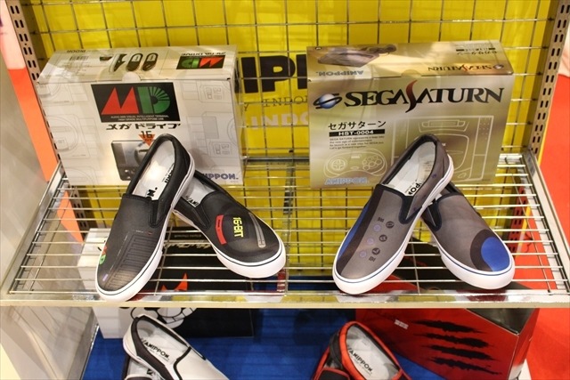 「WORKING!!!」「Fate/Grand Order」ファッションアイテムもどんどんオシャレに【コミケ89レポート】