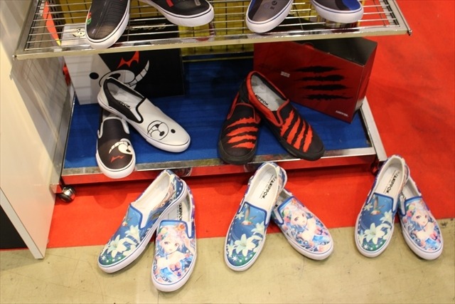 「WORKING!!!」「Fate/Grand Order」ファッションアイテムもどんどんオシャレに【コミケ89レポート】