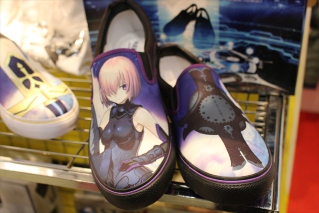 「WORKING!!!」「Fate/Grand Order」ファッションアイテムもどんどんオシャレに【コミケ89レポート】