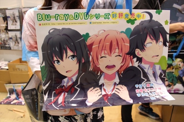 最新作のビジュアルやPVも、企業ブースは大盛況【コミケ89レポート】