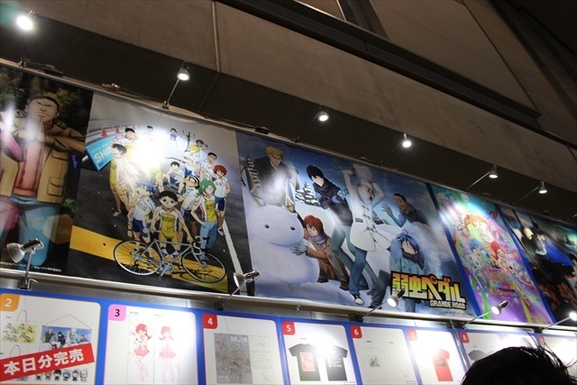 最新作のビジュアルやPVも、企業ブースは大盛況【コミケ89レポート】