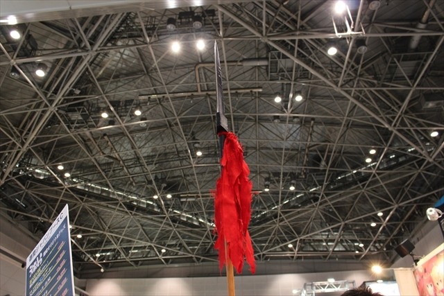 最新作のビジュアルやPVも、企業ブースは大盛況【コミケ89レポート】