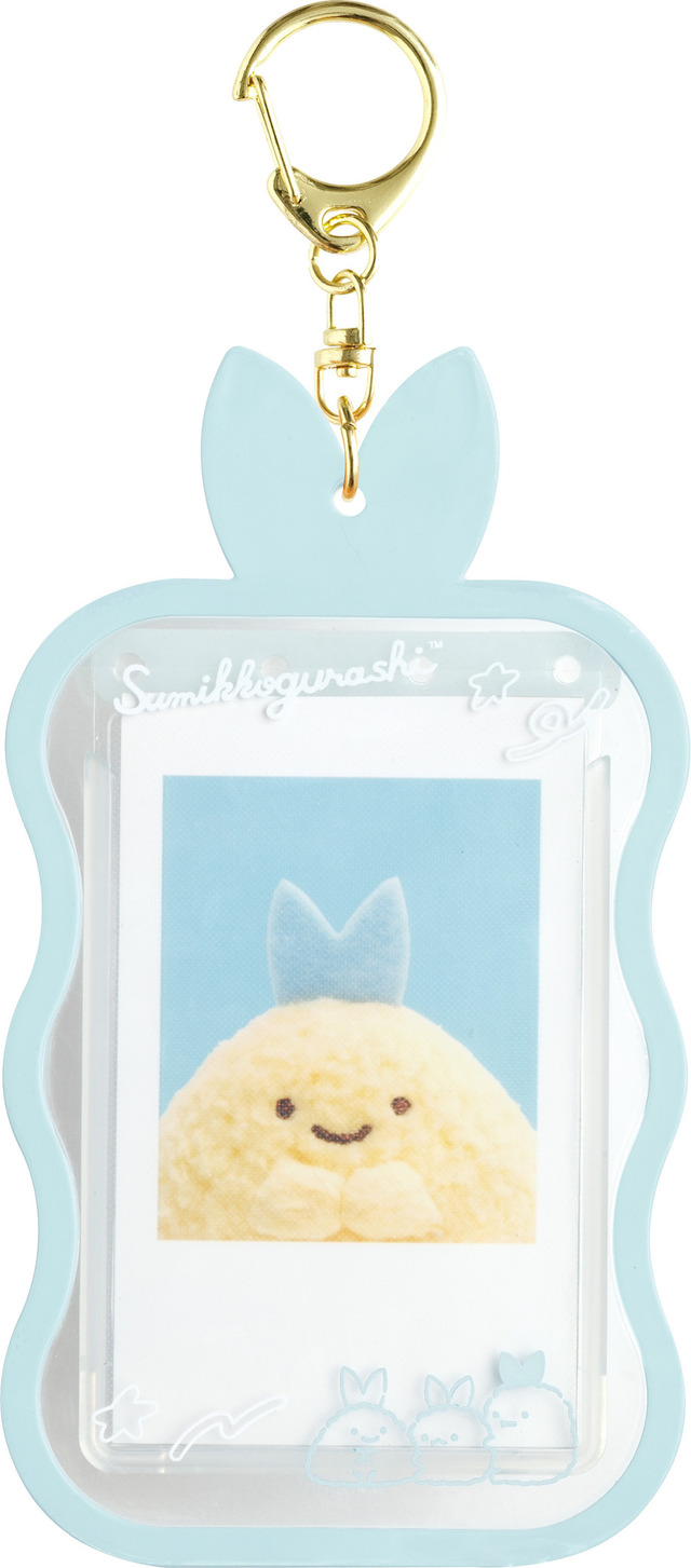 サンエックス「すみっコぐらし マルチカードケース（夢みるしっぽず・あじふらいのしっぽ）」使用例（C）2025 SAN-X CO., LTD. ALL RIGHTS RESERVED.