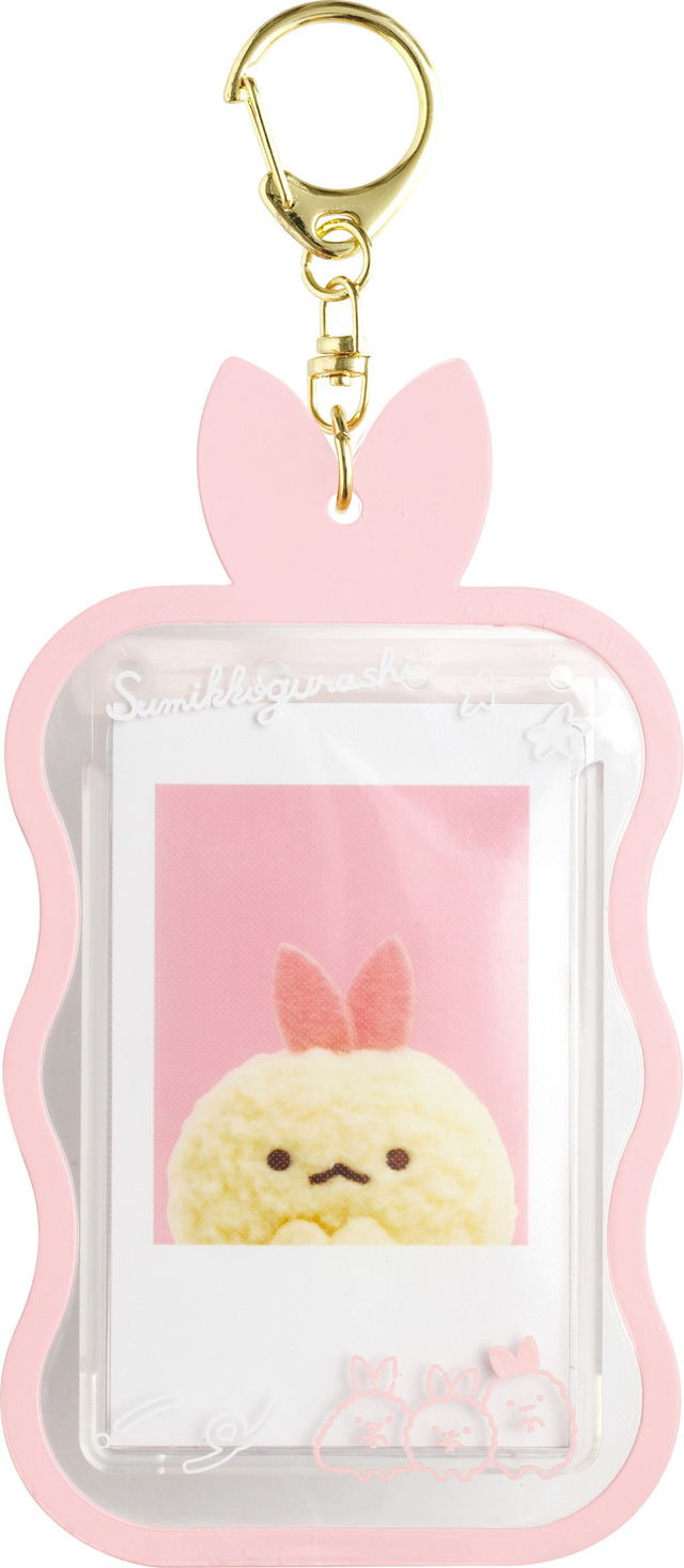 サンエックス「すみっコぐらし マルチカードケース（夢みるしっぽず・えびてんのしっぽ）」使用例（C）2025 SAN-X CO., LTD. ALL RIGHTS RESERVED.